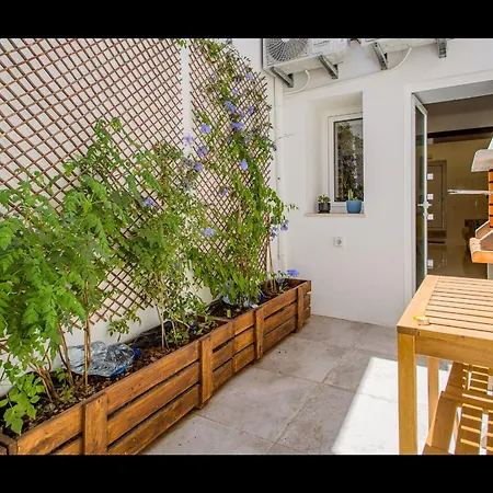 Stunning Flat In By Lovelystay *